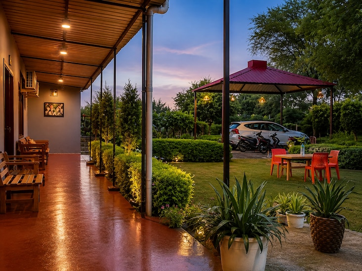 Resort lobby and reception at Swastik Resort